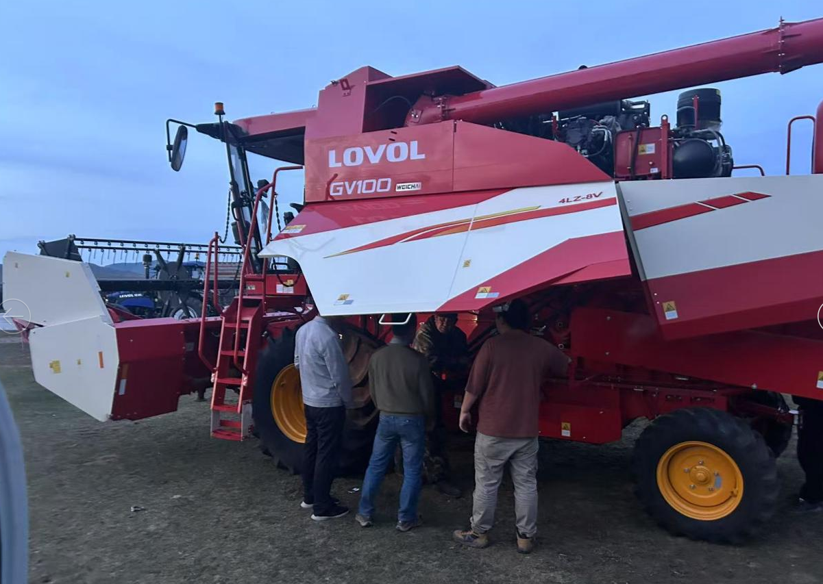 LOVOL Overseas Service Safeguards Mongolian Harvest