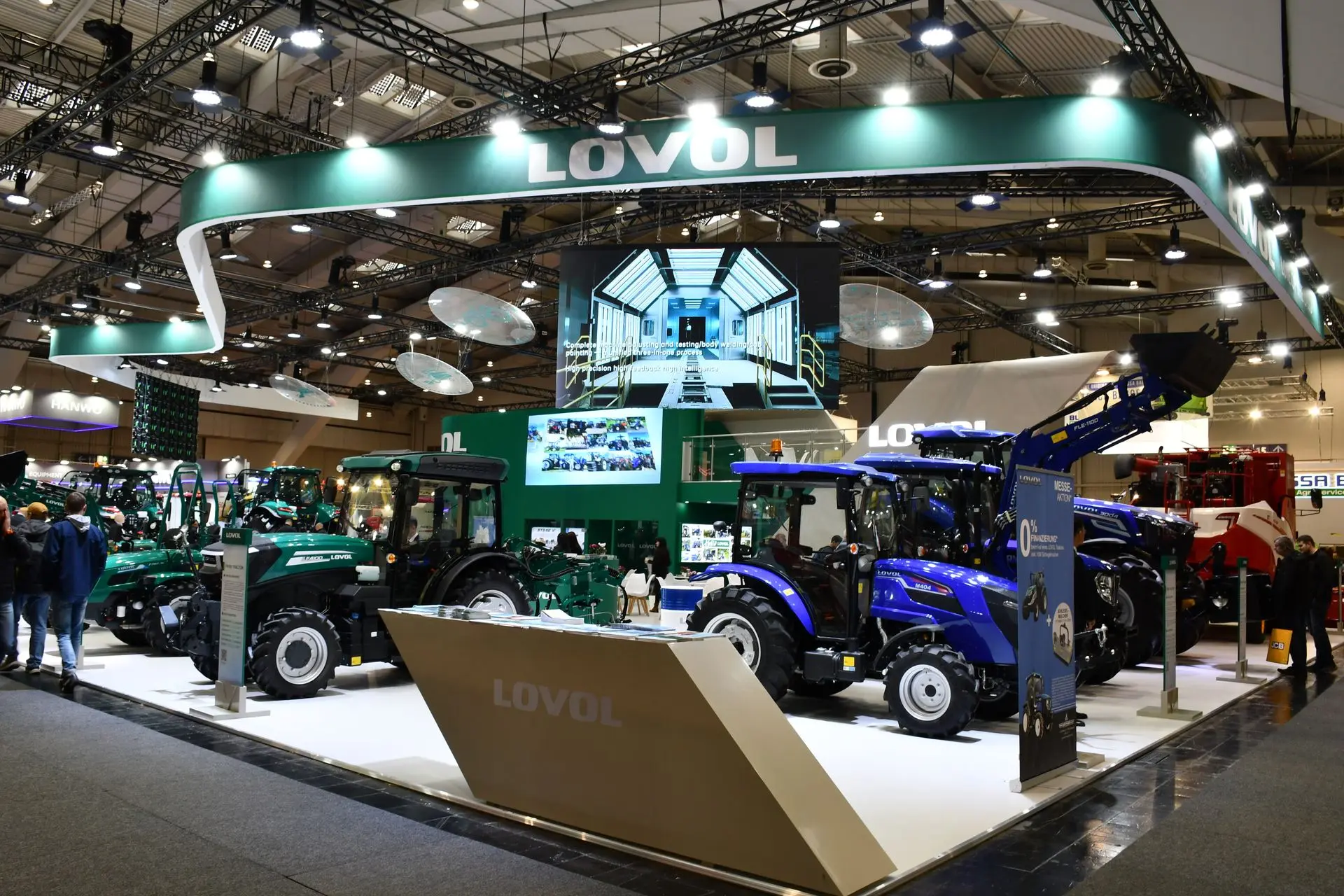 LOVOL E1000 Debuts at Agritechnica 2025